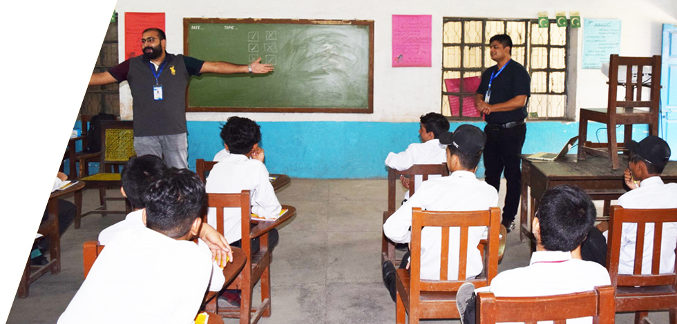 Math Circles by LUMS Faculty; Making Math Fun Again